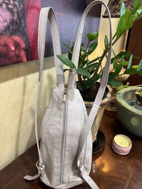 HOBO Genuine Leather Backpack Shoulder Bag Taupe Gray Excellent Condition